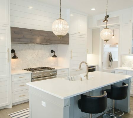 a kitchen with a white counter